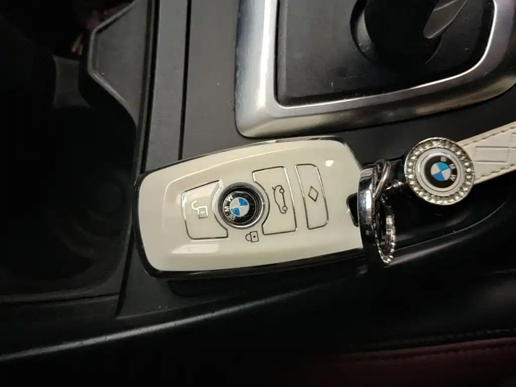 BMW 1 Series 2015 — фото 9