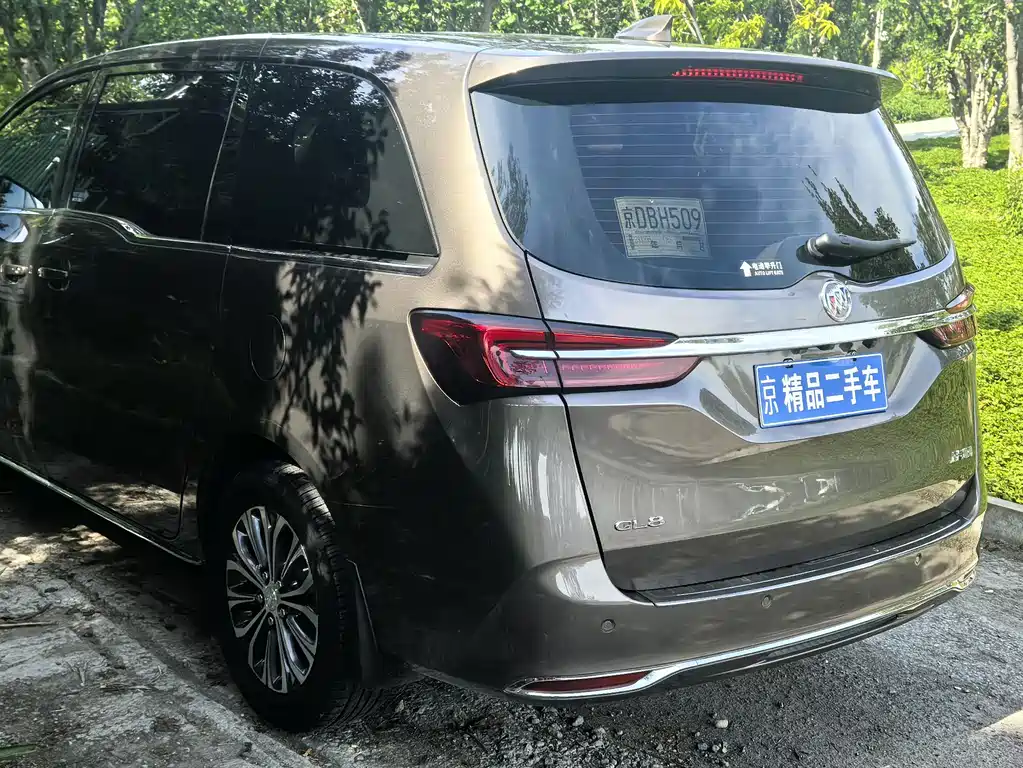 Buick GL8 2023