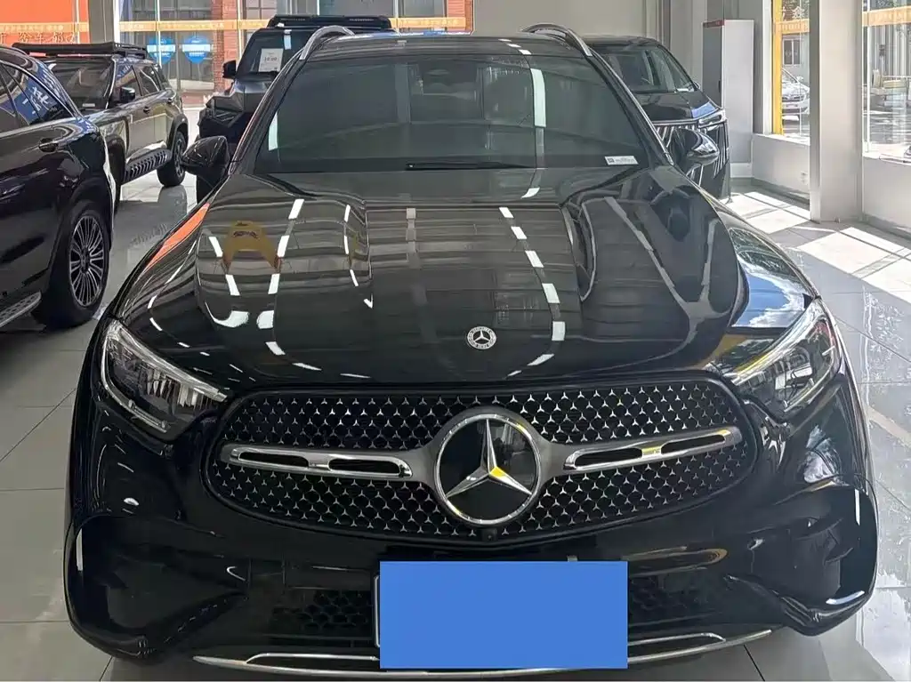 Mercedes-Benz GLC 2025