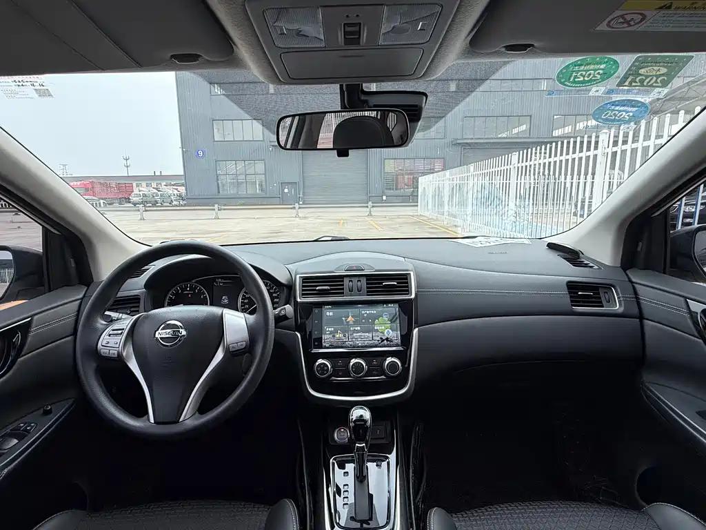 Nissan Tiida 2019 — фото 9