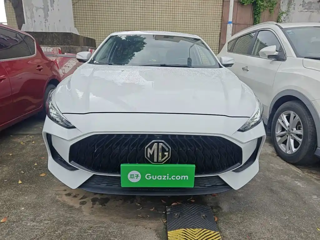 MG MG5 2021