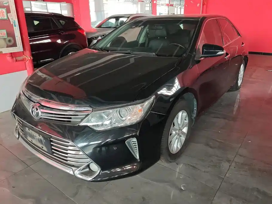 Toyota Camry 2017