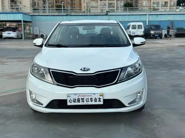 Kia K2 2012