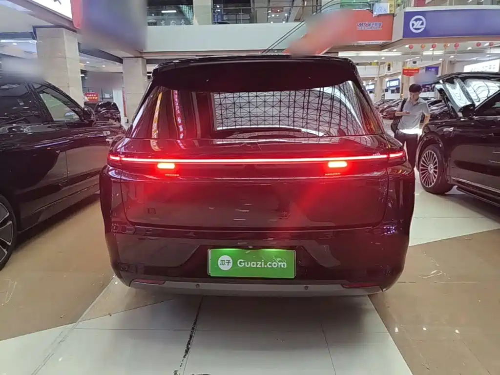 Li Auto Li L8 2023