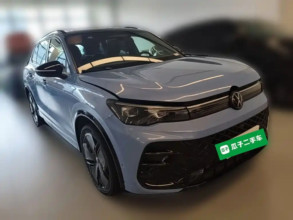 Volkswagen Tiguan L 2024