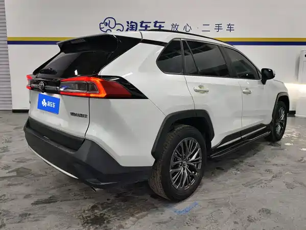 Toyota Wildlander 2023