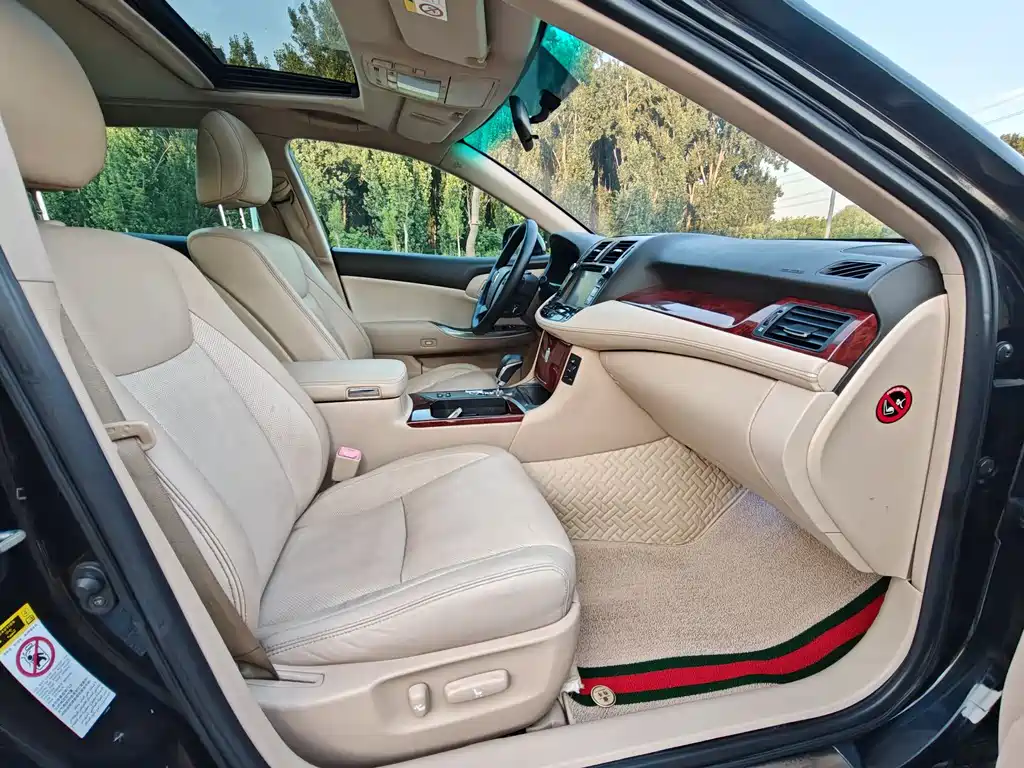Toyota Crown 2013 — фото 13
