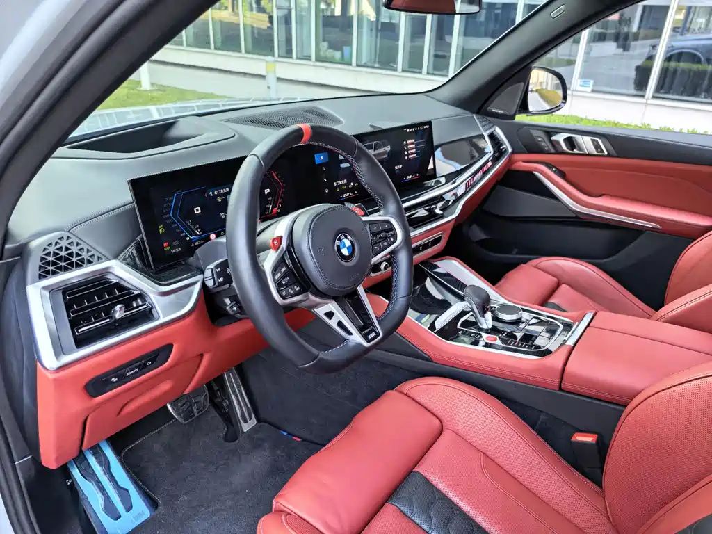 BMW X5 M 2023 — фото 8