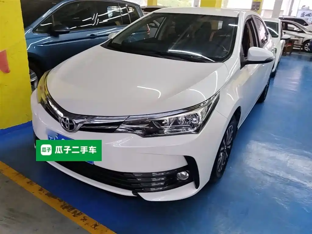 Toyota Corolla 2019 — фото 2