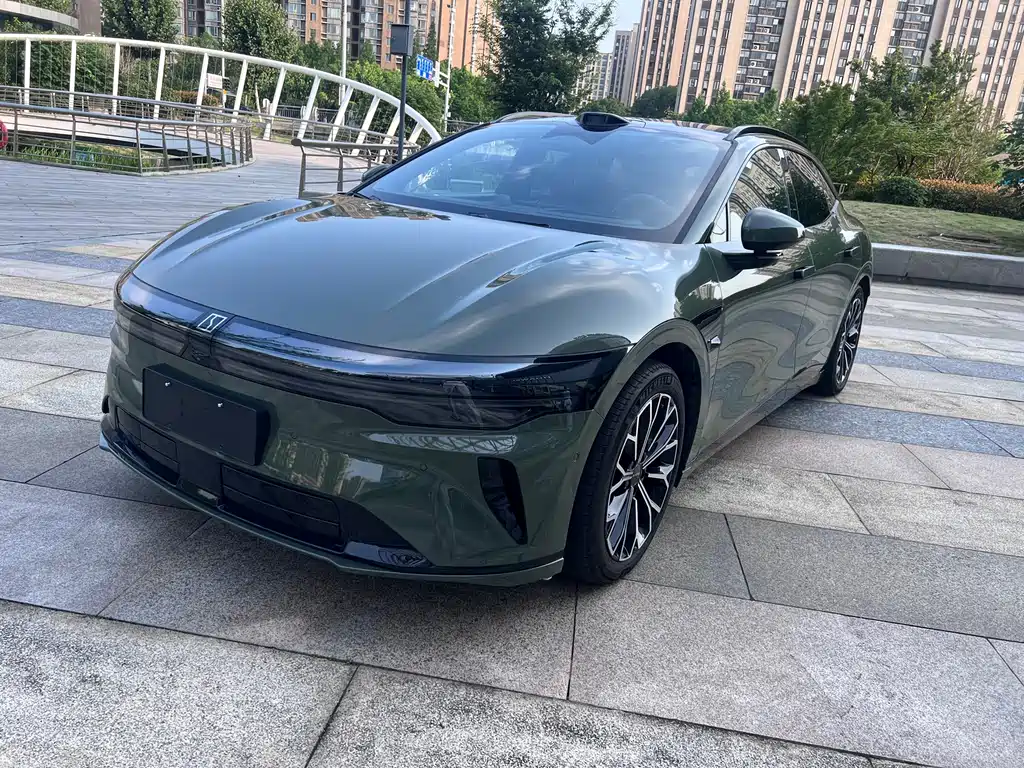 Zeekr 007 GT 2025