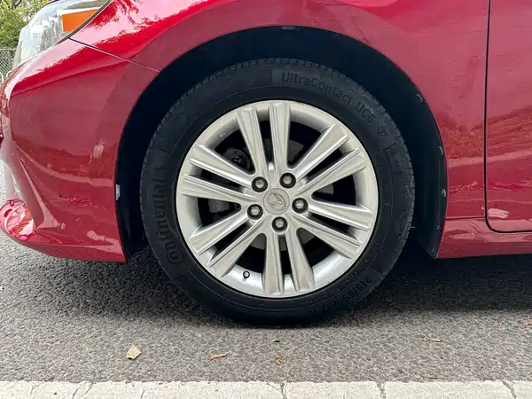 Lexus ES 2014