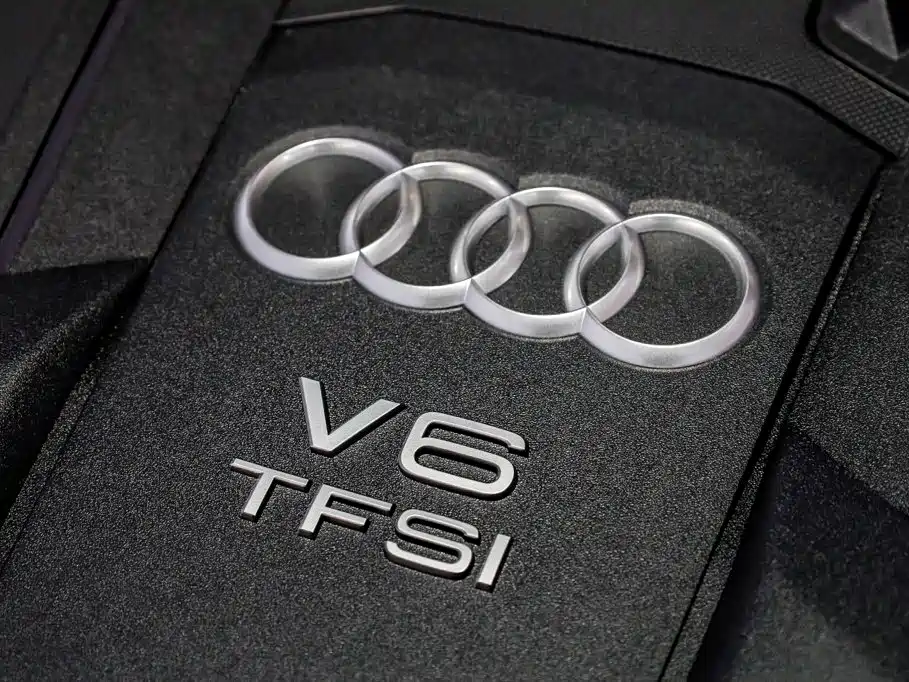 Audi A8 2024 — фото 35