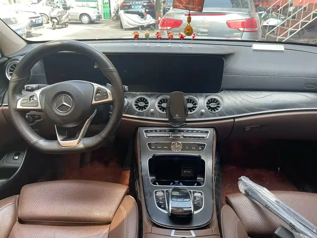 Mercedes-Benz E-Class 2018 — фото 5