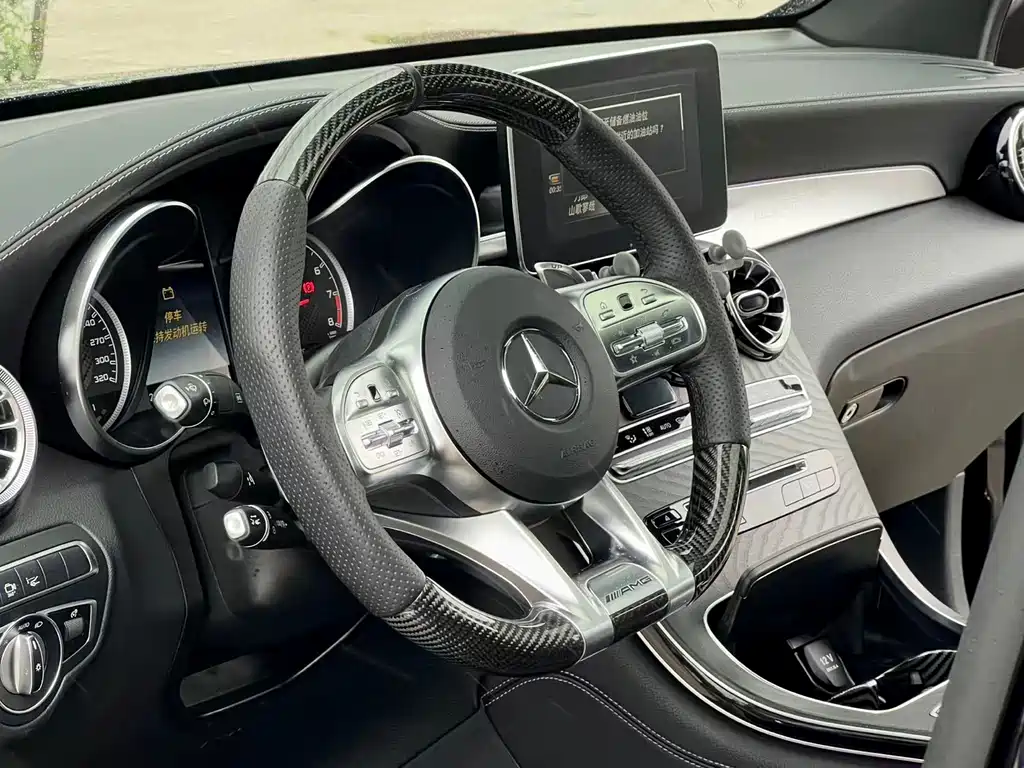 Mercedes-Benz GLC Coupe AMG 2018 — фото 16