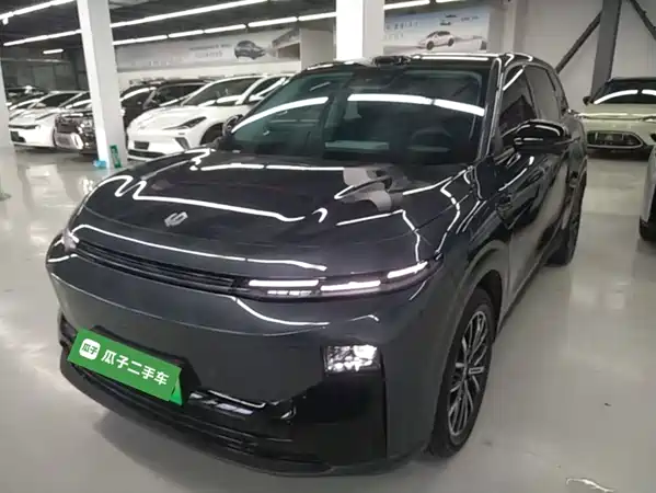 Leapmotor B10 2025
