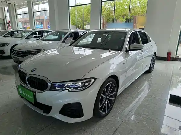 BMW 3 Series 2022