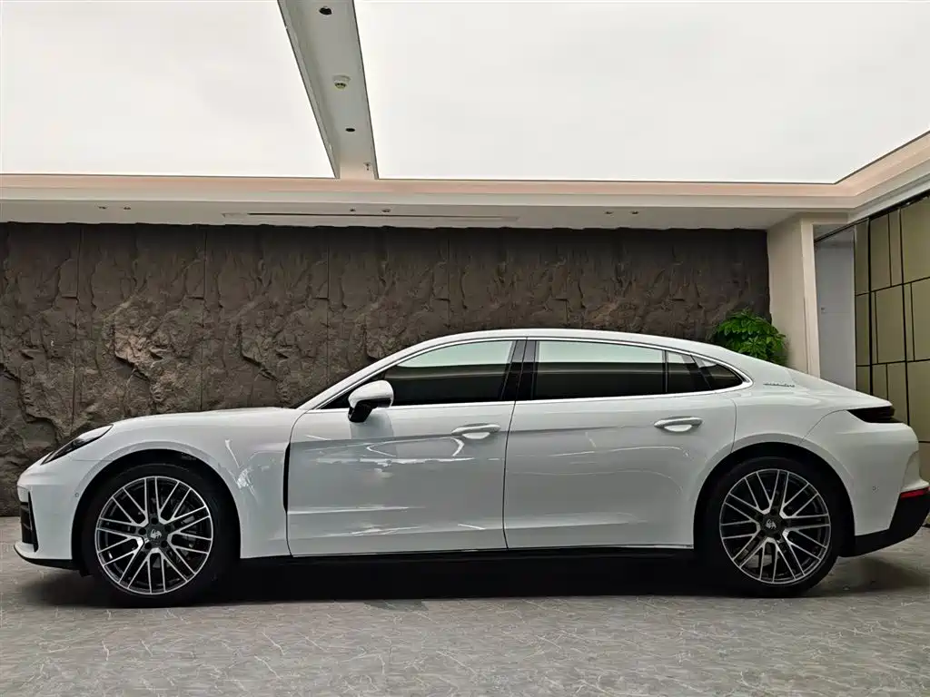 Porsche Panamera 2026