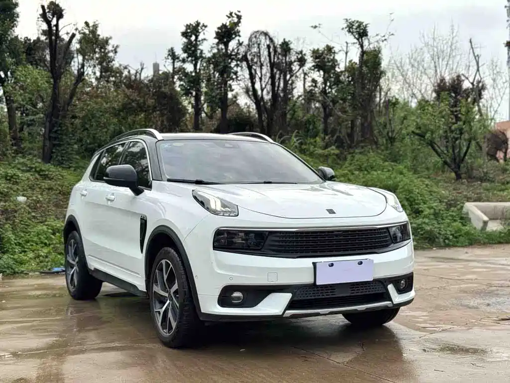 Lynk & Co 01 2018