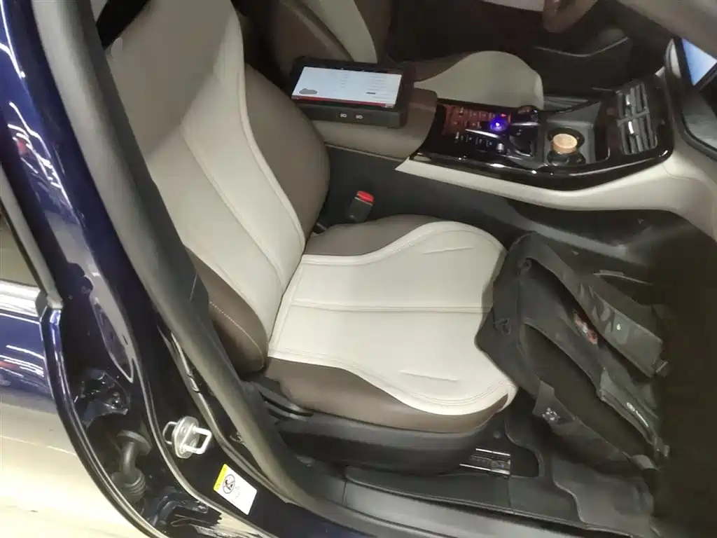 BYD Qin PLUS 2023 — фото 25