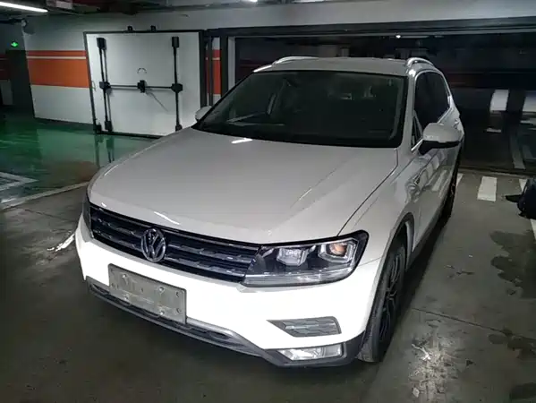 Volkswagen Tiguan L 2017