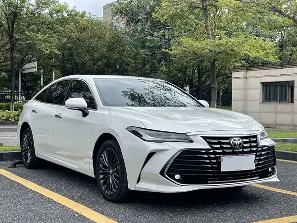 Toyota Avalon 2023