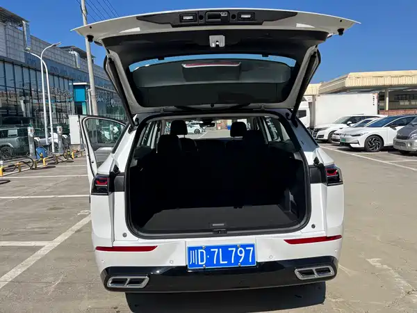 Volkswagen Tavendor 2025
