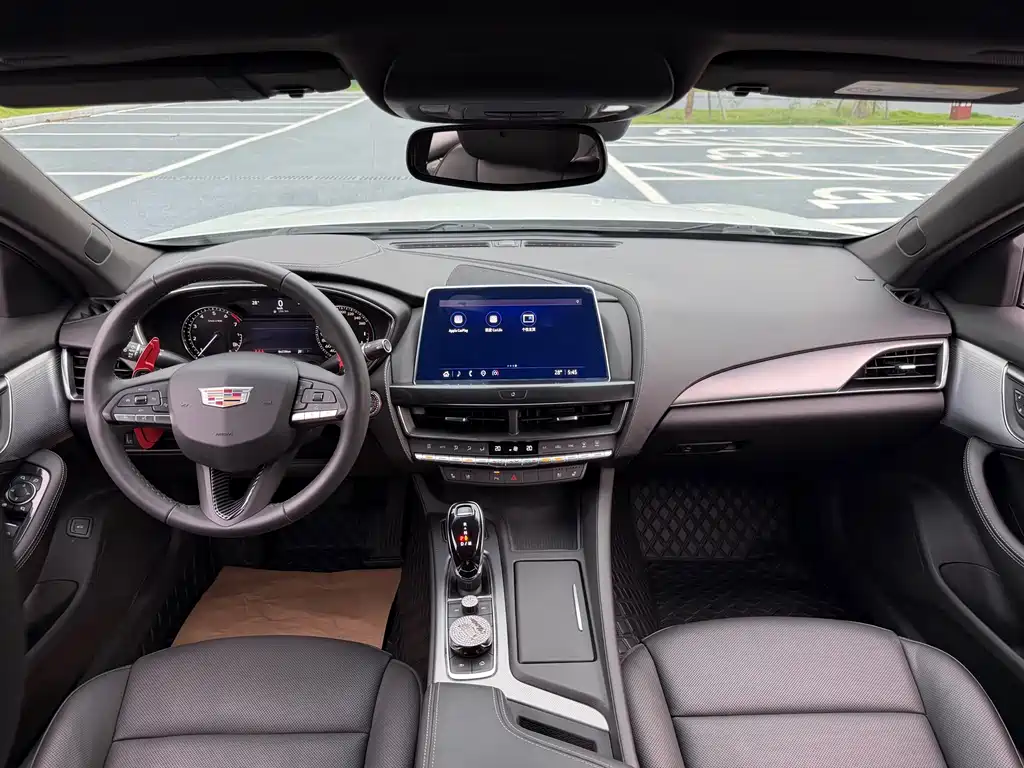 Cadillac CT5 2022 — фото 10