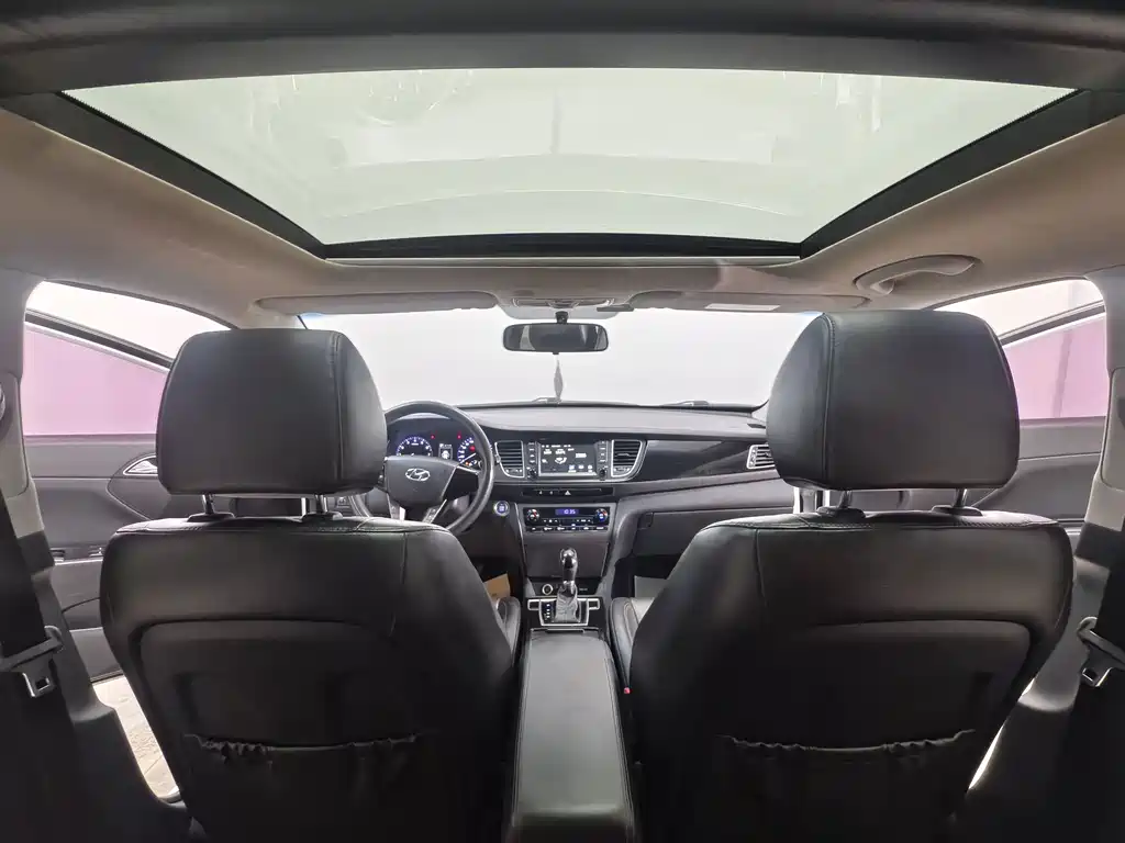 Hyundai Mistra 2016 — фото 10