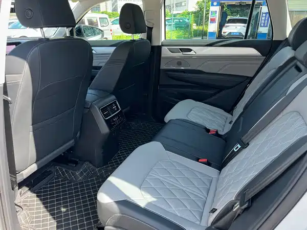 Volkswagen Tavendor 2025
