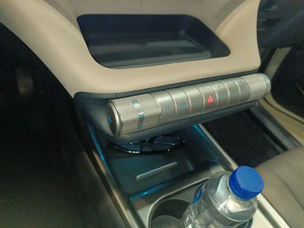 BYD Dolphin 2023 — фото 10