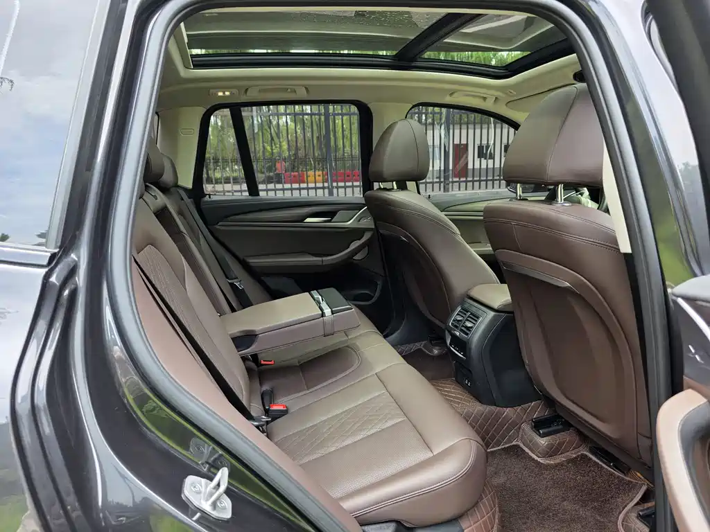 BMW X3 2022 — фото 12