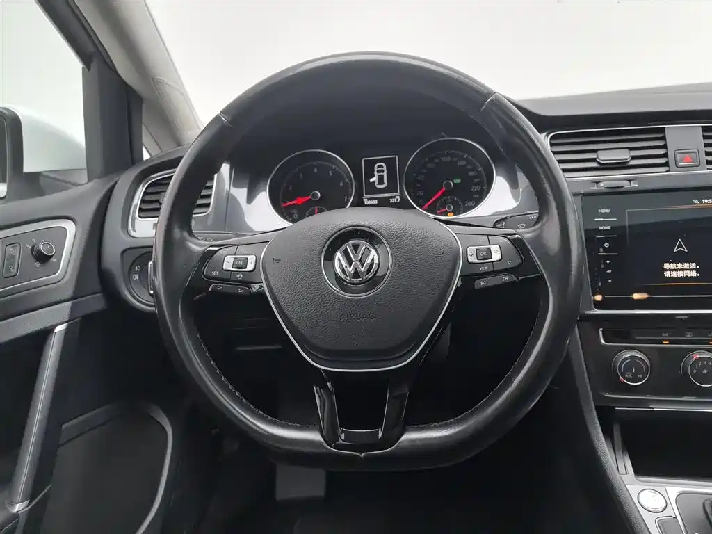 Volkswagen Golf 2020 — фото 11