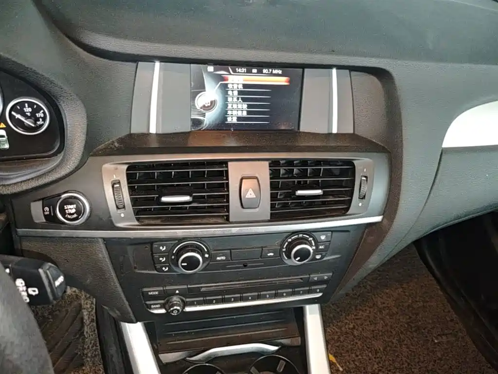 BMW X3 2017 — фото 13
