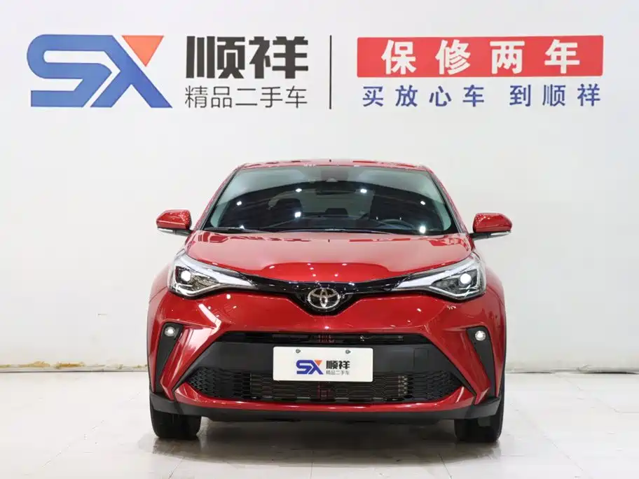 Toyota C-HR 2021 — фото 2