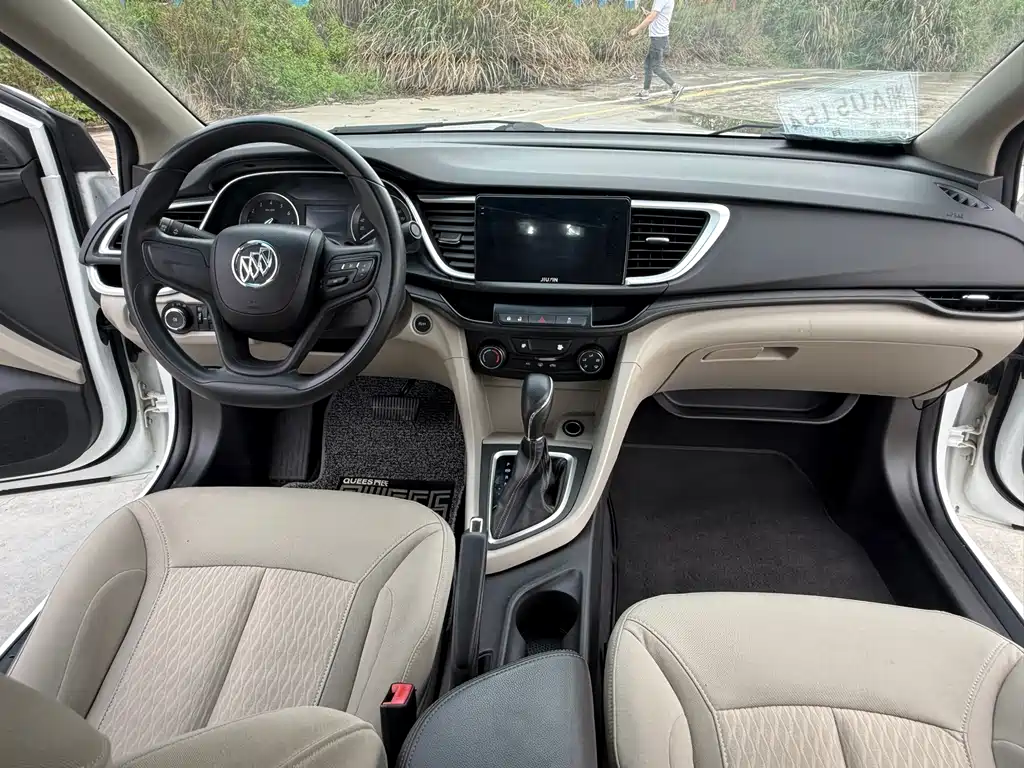 Buick Excelle 2015 — фото 10