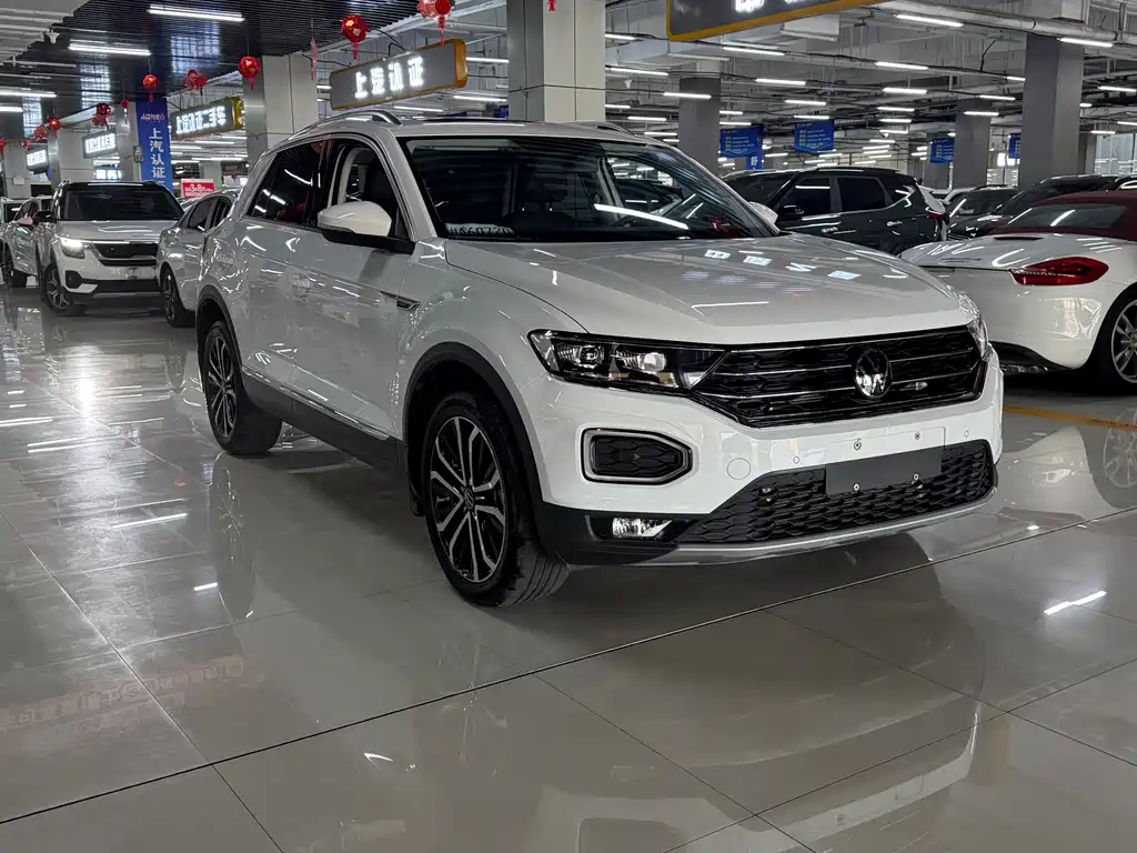 Volkswagen T-Roc 2023