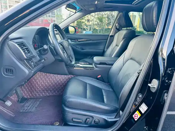 Toyota Crown 2018