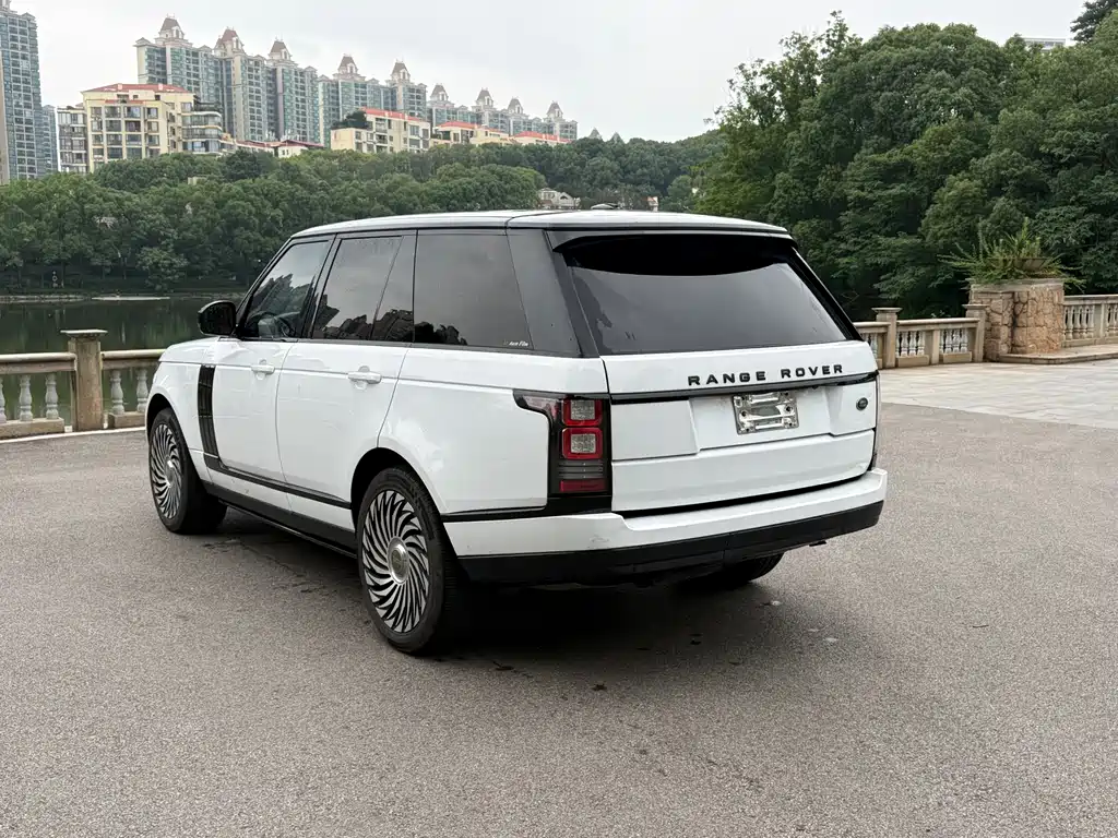 Land Rover Range Rover 2015