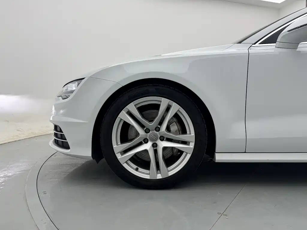 Audi A7 2016 — фото 39