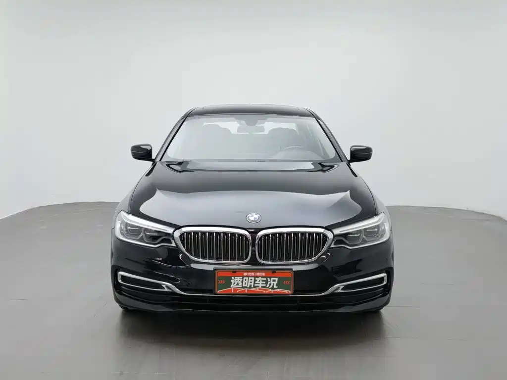 BMW 5 Series 2020 — фото 3