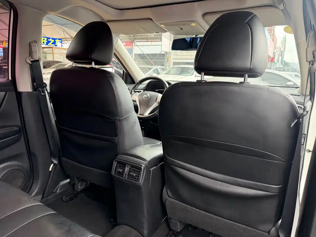 Nissan X-Trail 2015 — фото 19