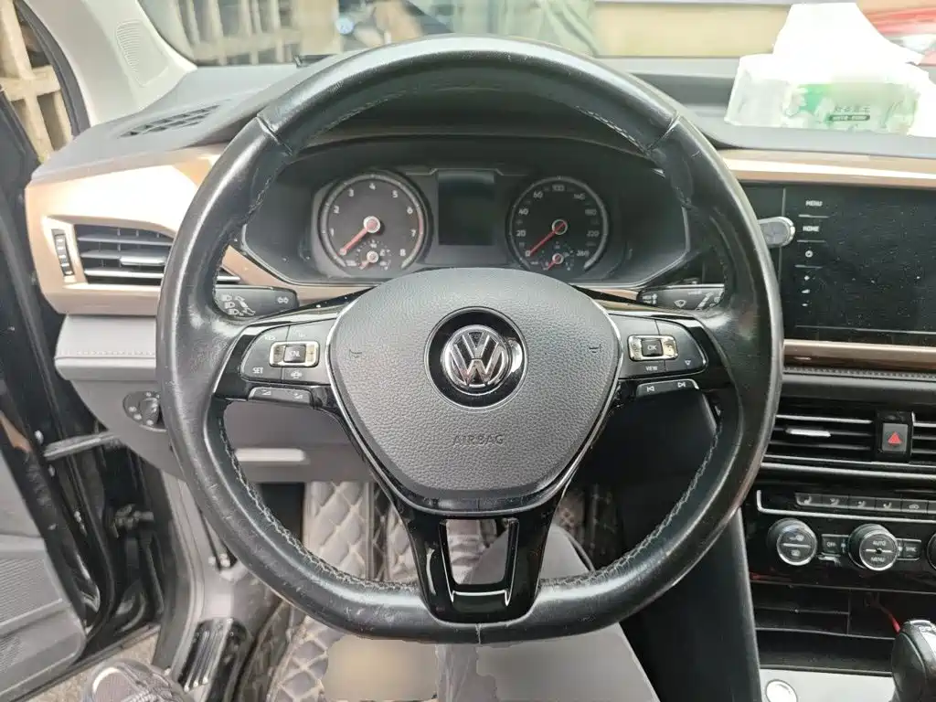 Volkswagen Tharu 2020 — фото 11