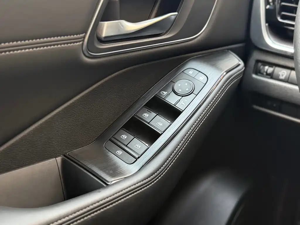 Nissan X-Trail 2021 — фото 14