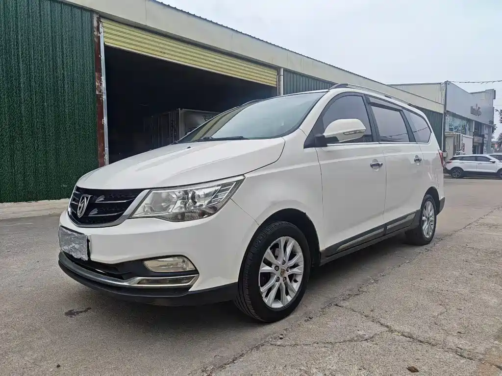 Baojun 730 2016