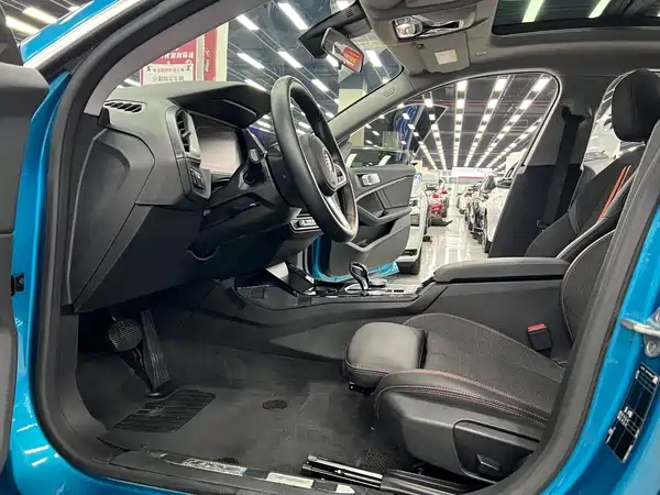 BMW 2 Series 2021