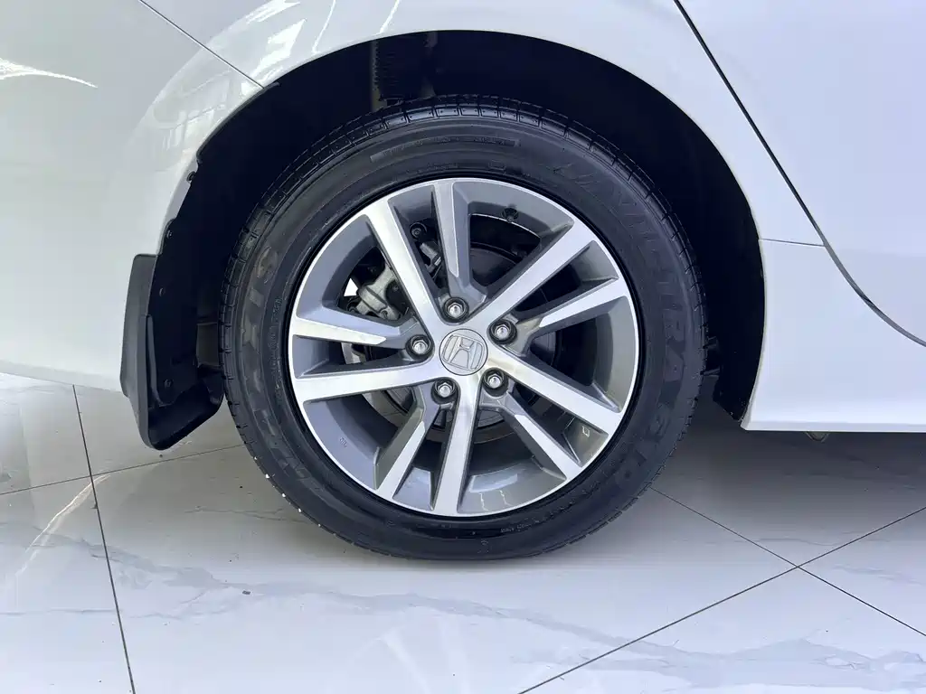 Honda Civic 2023 — фото 18