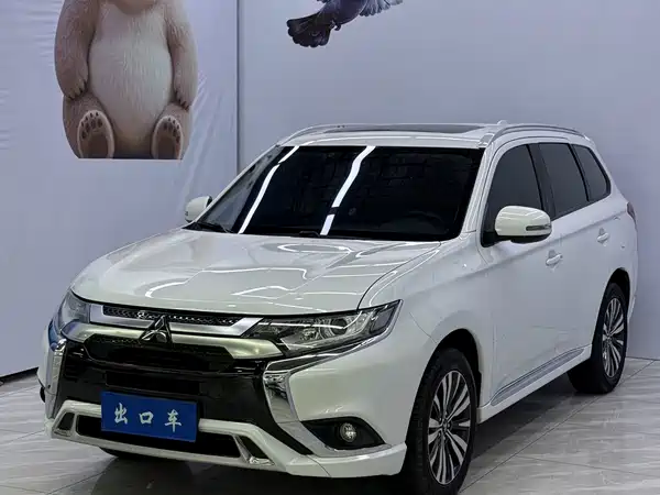 Mitsubishi Outlander 2022