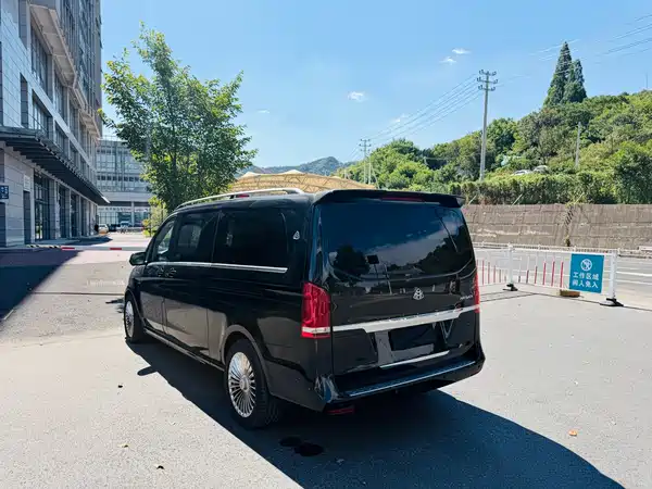 Mercedes-Benz V-Class 2017