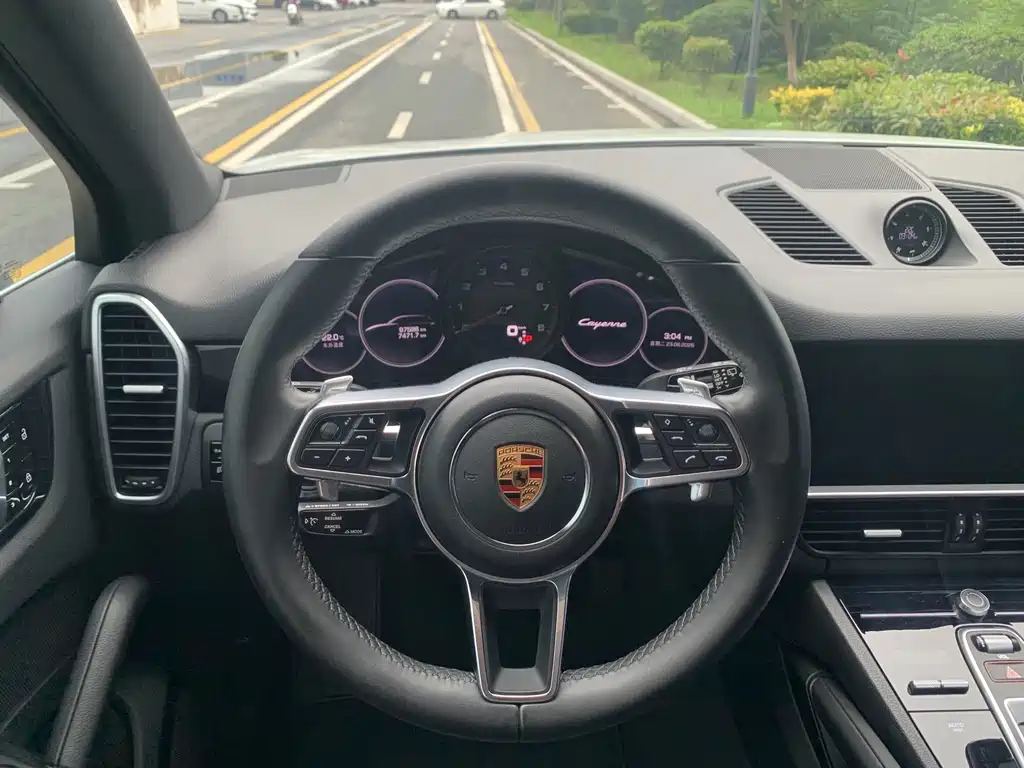 Porsche Cayenne 2020