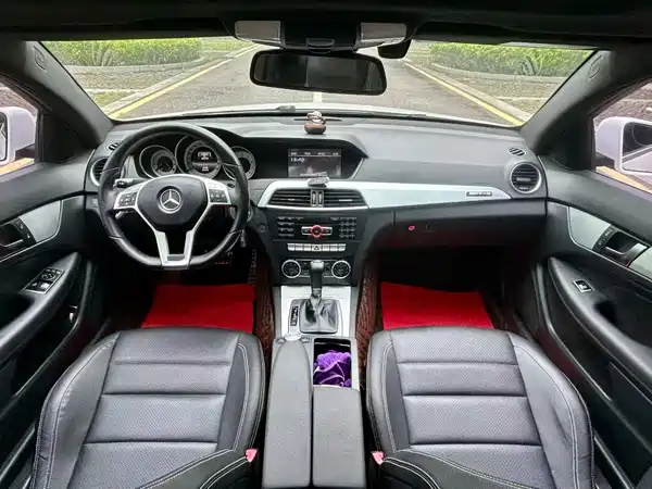Mercedes-Benz C-Class 2015